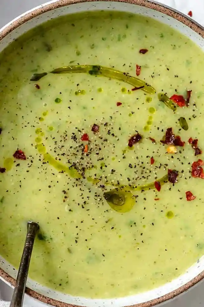Creamy Vegan Zucchini and Basil Soup 3 Recipe image