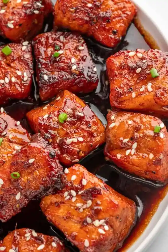 Crispy Honey Garlic Salmon Bites