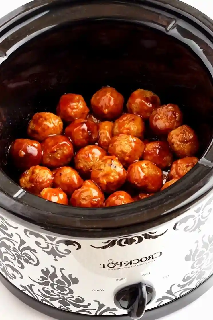 Slow Cooker Honey Garlic Meatballs 3 Recipe image